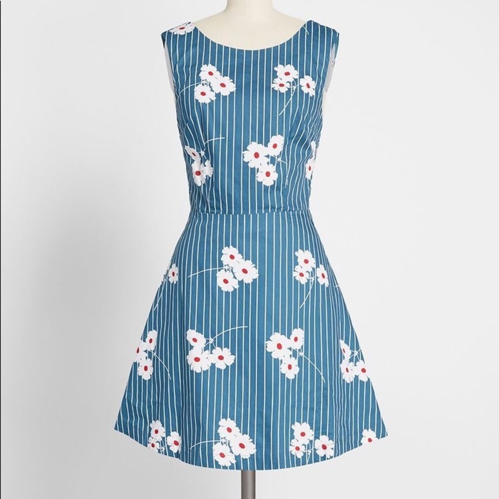 ModCloth blue flower dress